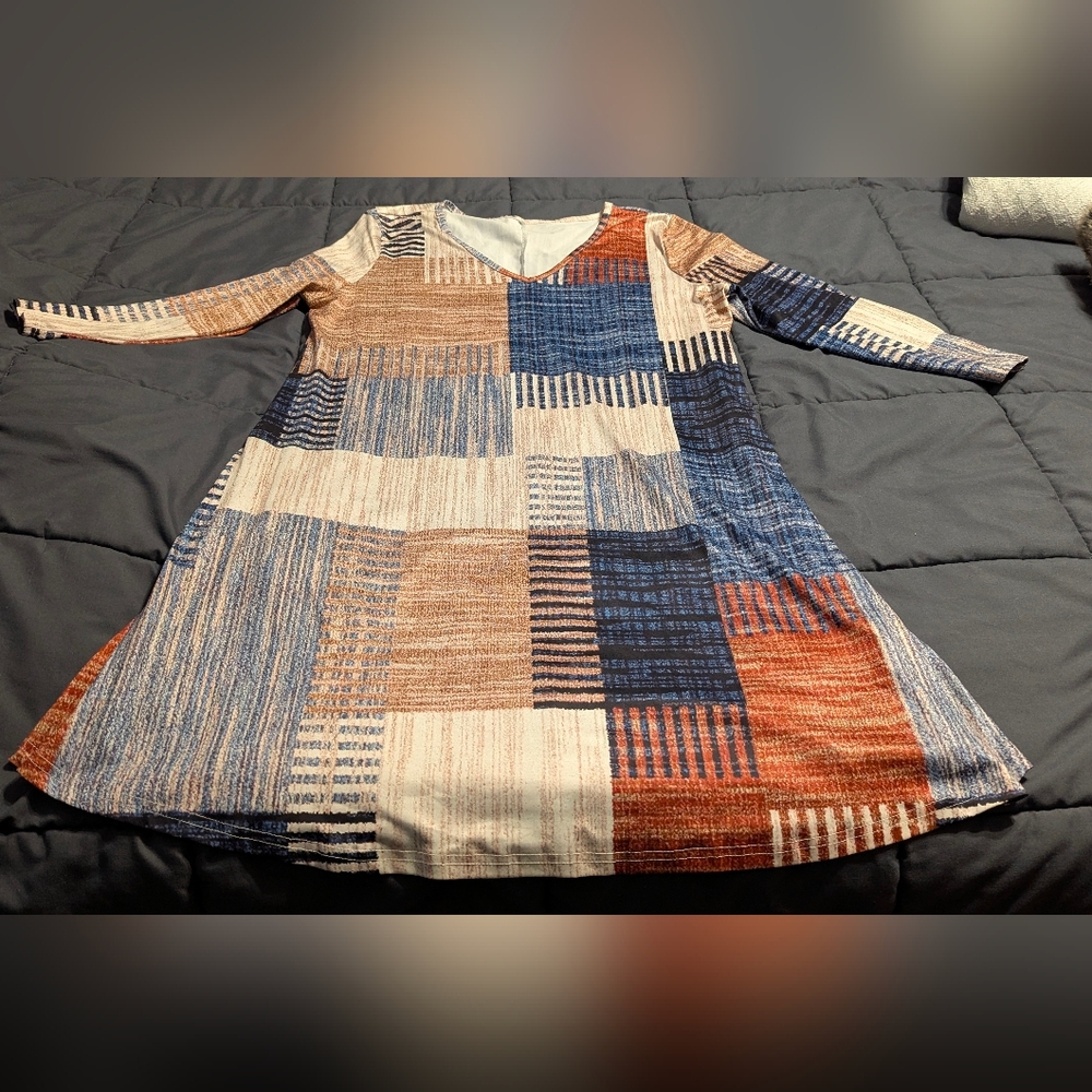 TEMU Women's "Patchwork" Long Sleeve V Neck Dress Size Large